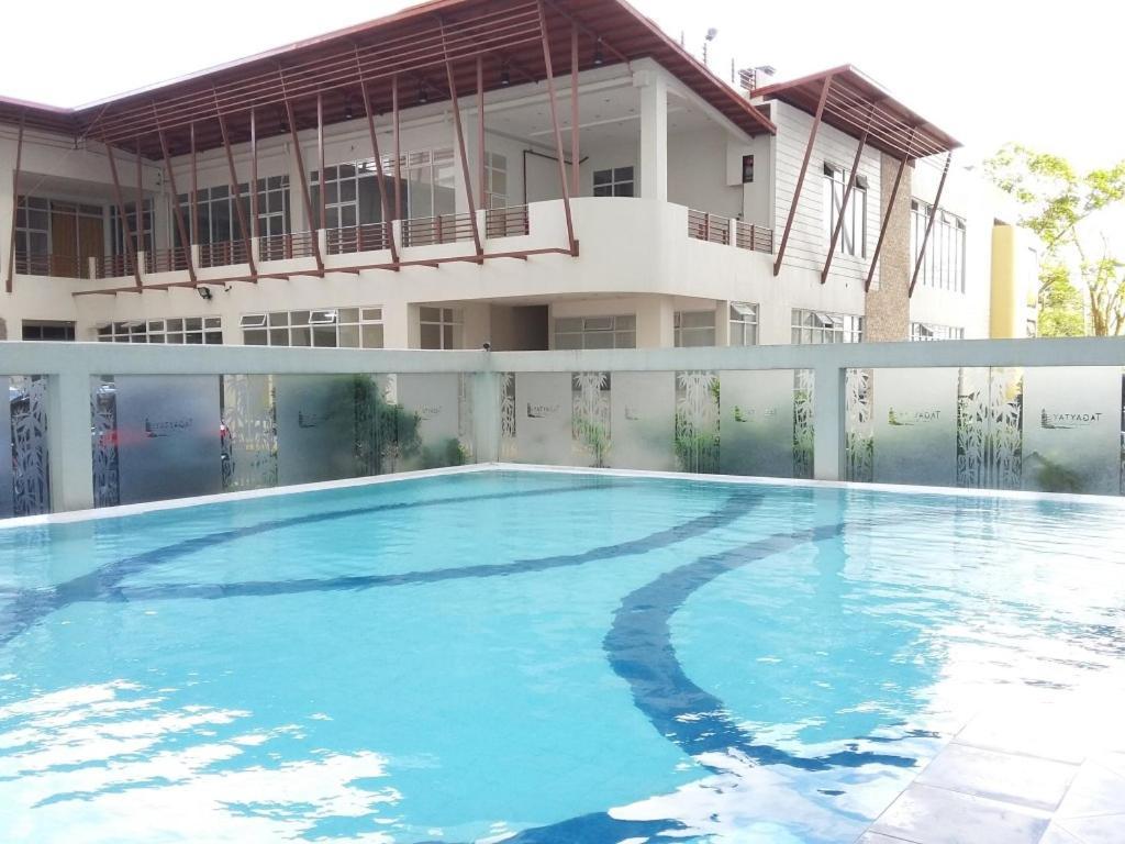 Cityland Tagaytay Taal Lake View City View Free Pool Parking Studios With Balcony Are City View Tagaytay City Zewnętrze zdjęcie