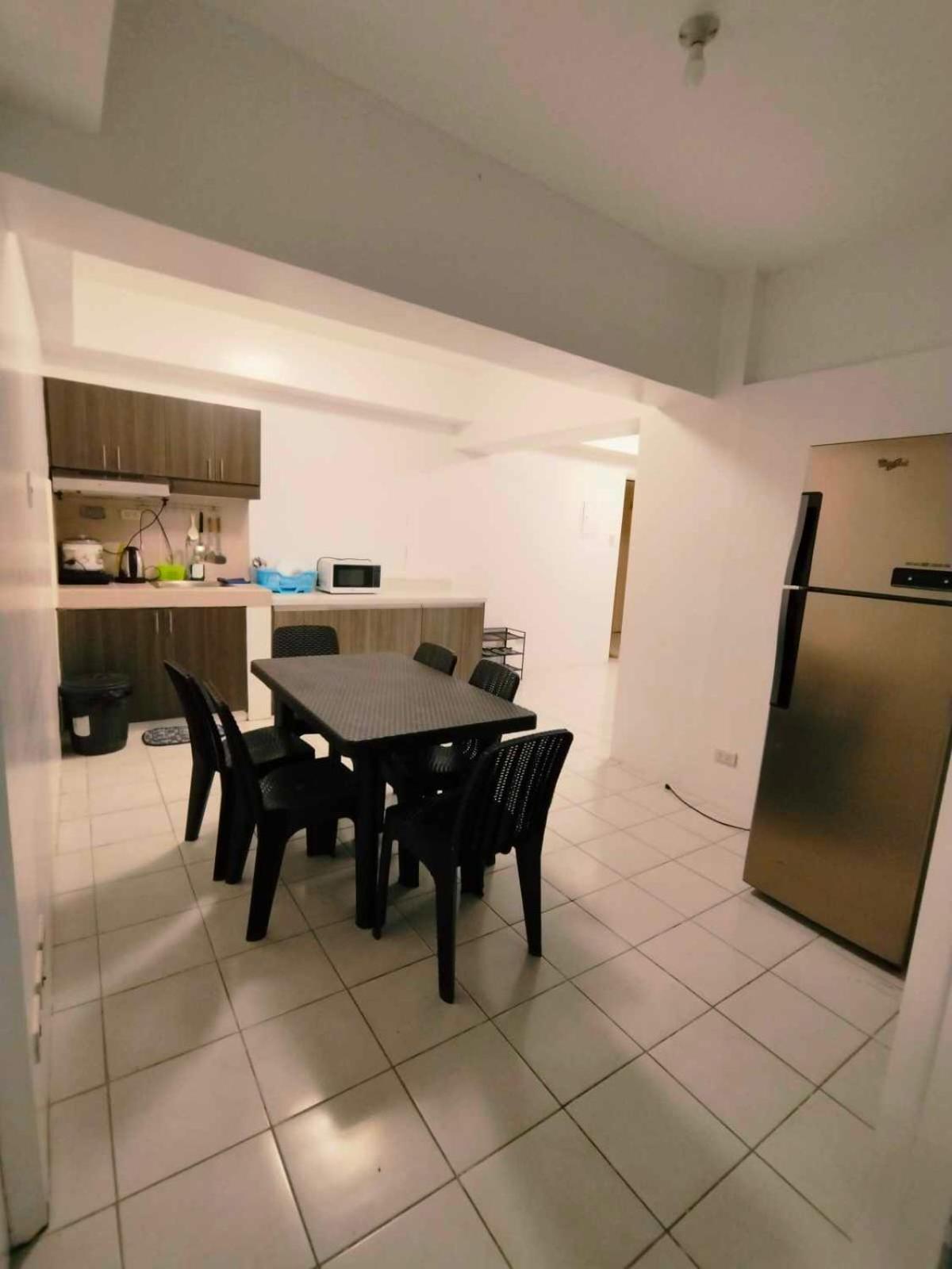 Cityland Tagaytay Taal Lake View City View Free Pool Parking Studios With Balcony Are City View Tagaytay City Zewnętrze zdjęcie